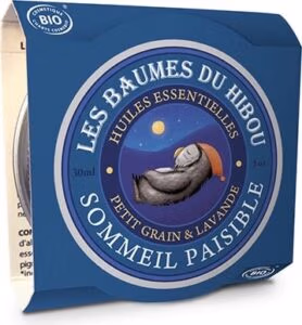 slaap balsem van het merk les baumes du hibou. De verpakking is rond en blauw met een sluipende uil.