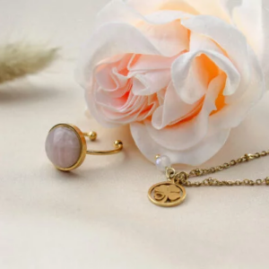 ring-goud-rozenkwarts-verstelbaar-edelsteen