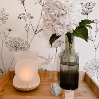 handgemaakte-aromalamp-wierookbrander-glas-essenhout