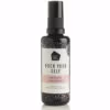 100% natuurlijke etherische olie blend voor het vergroten van zelfliefde en vertrouwen. Gebruik als aura- of roomspray. Infused met rozenkwarts. De Be Love spray van Rock your World bevat rozenhout, geranium, bergamot, lavendin, roos en mimosa en ruikt bloemig en naar liefde. De geur brengt rust en emotionele balans. Gebruik in een ruimte of spray om je heen voor een klein en liefdevol rustmomenten.