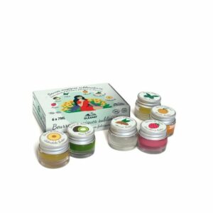 Mini reisverpakking met 6 Provençaalse biologische balsems van 7 ml elk voor gezicht, decolleté, handen, lippen en voeten: kiwi, aardbei, calendula, amandel, olijfolie en abrikoos.