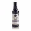 Be Zen Spray van Rock Your World. Een glazen flesje met een wit met lila kleurig label waar Be en spray op staat.