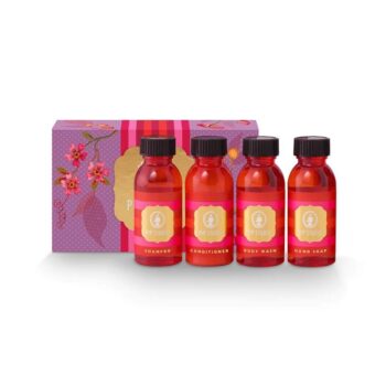 4 mini reisverpakkingen van pip studio. In rode kleine travel size flesjes van 40 ml.