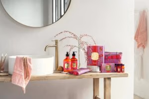 Pip Studio geschenkset met handzeep en handlotion, ideaal voor luxe handverzorging en verwenmomenten, verpakt in een elegante doos.