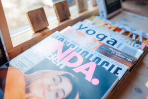 Tijdschriften die een ontspannen lifestyle aanmoedigen.