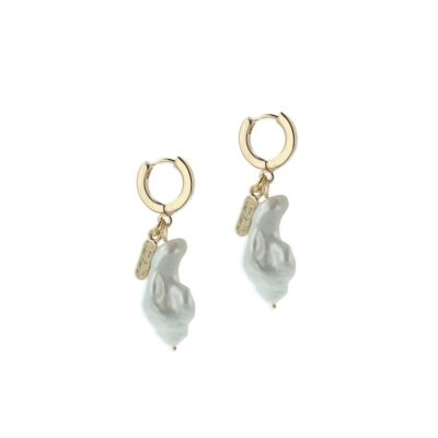 Divine Pearl Earrings