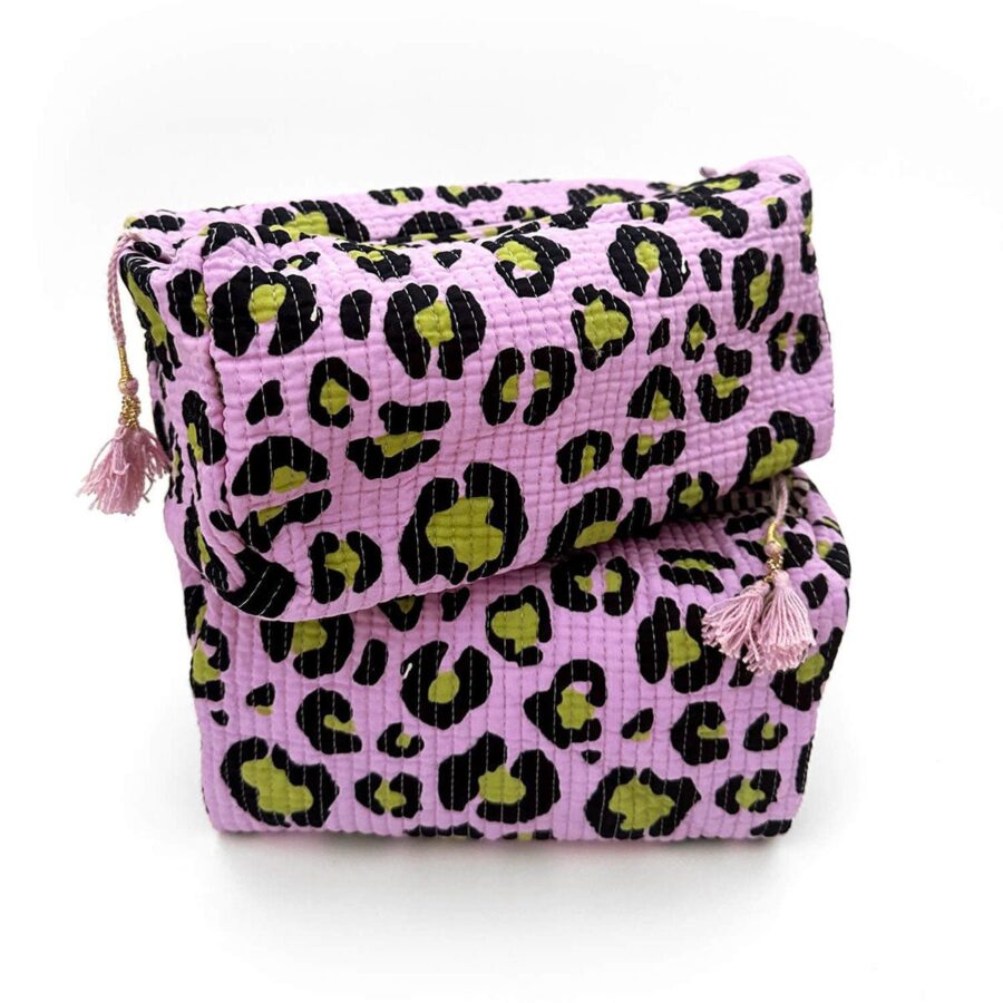 Handgemaakte make-uptasje "Oh Leo Cosmic Lilac"