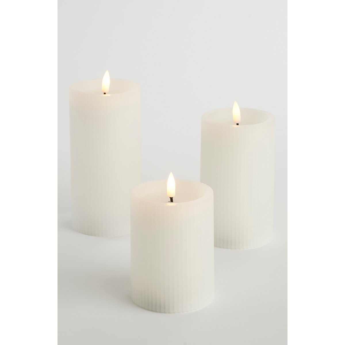 LED Pilaarkaars - Set van 3 - H15 x Ø8 cm - Wax - Wit - Afbeelding 3